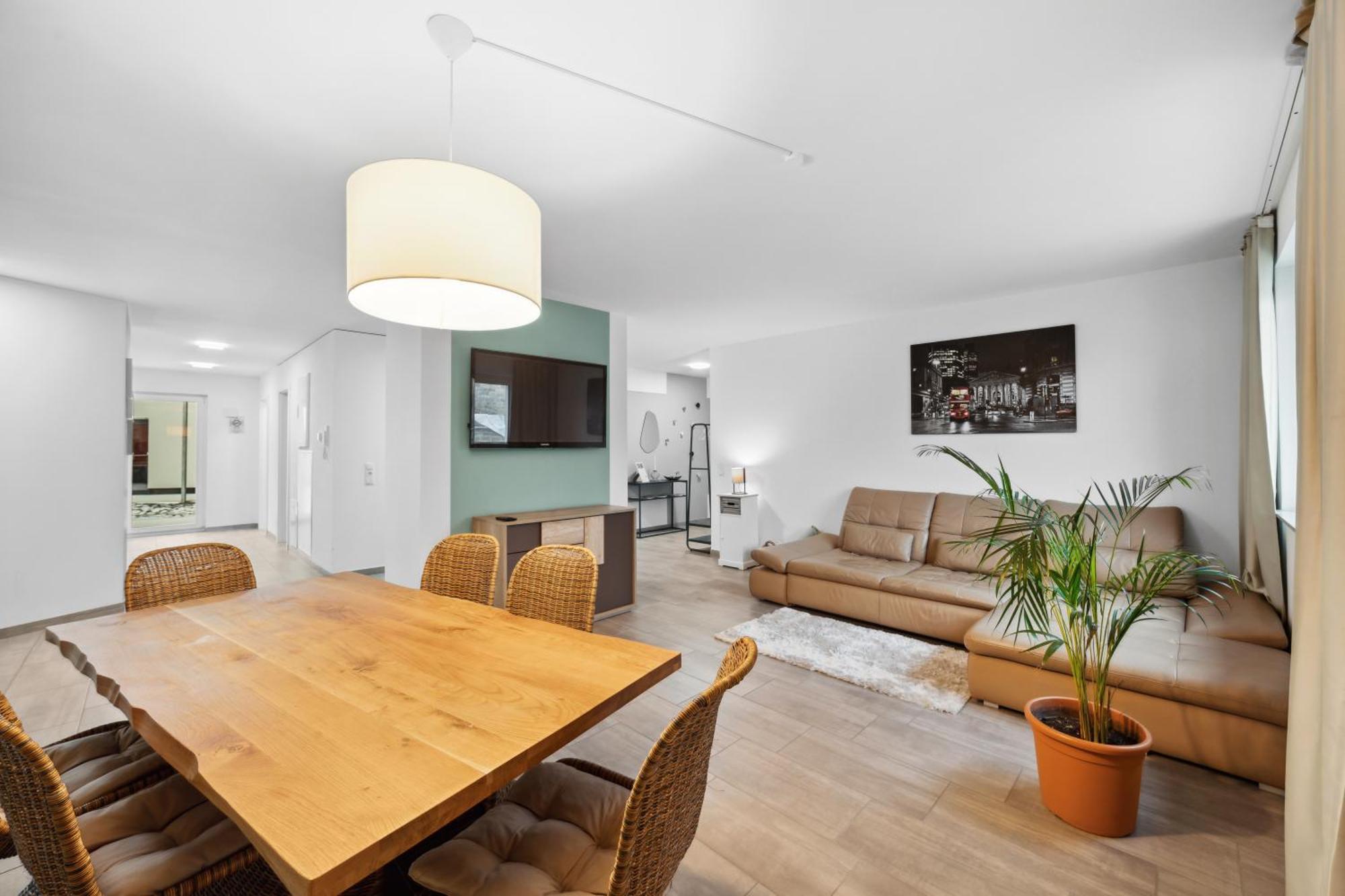 Sali Homes Spacious Apartment With Terrace In City Center Bayreuth Eksteriør billede